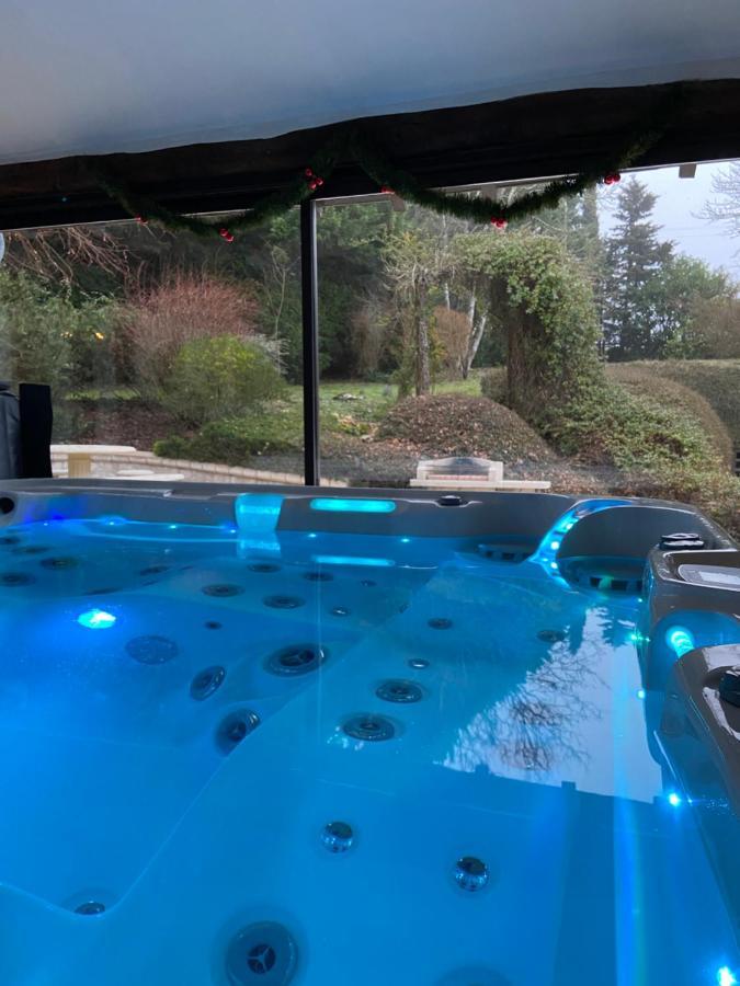 La Charmeraie : Gite De Charme, Piscine Et Spa Thésée المظهر الخارجي الصورة